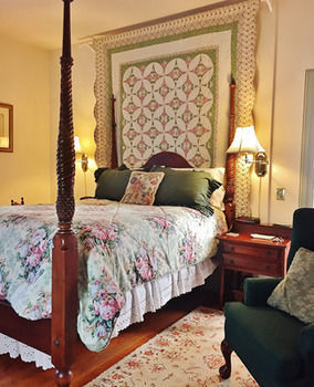 Inn At The Canal Bed & Breakfast Chesapeake City Extérieur photo